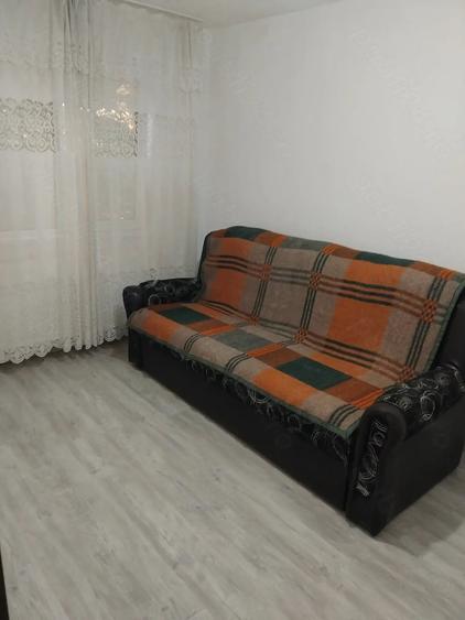 Apartament cu 2 camere semidecomandat în Sud