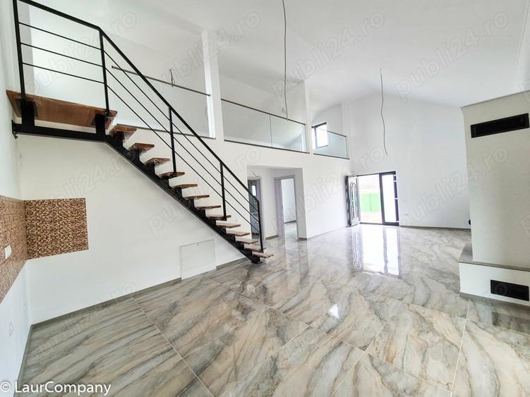 Casă cu 4 camere cu Teren 500 Mp în Drăganu