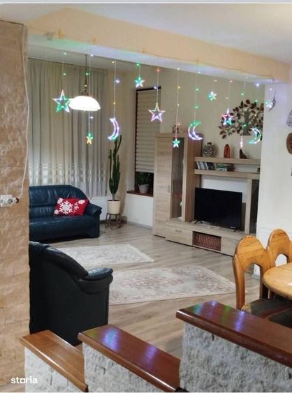 Casă cu 4 camere în Nord