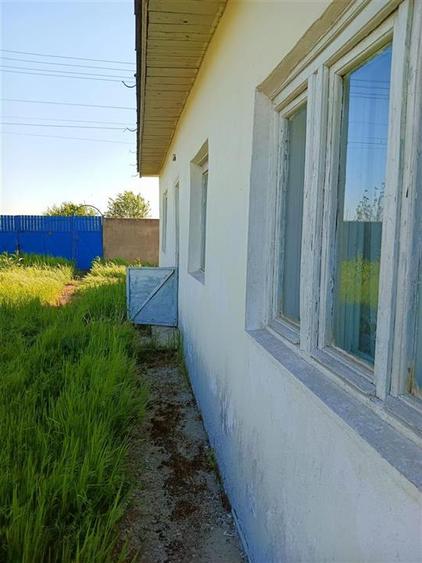 Casă cu 3 camere cu Canalizare în Novaci