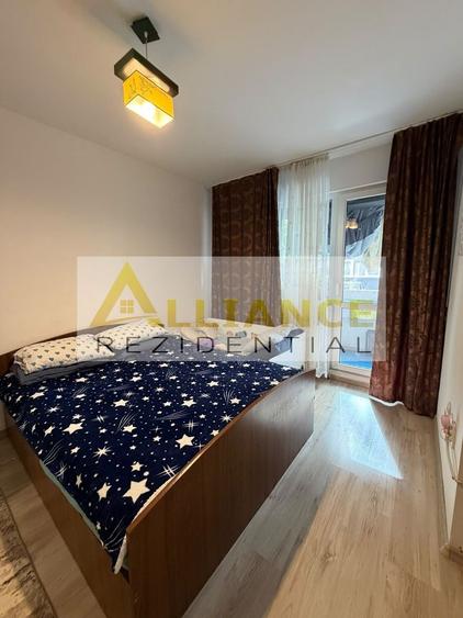 Apartament cu 3 camere decomandat în Metalurgiei