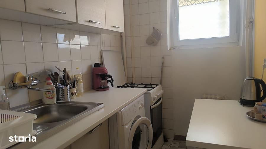 Apartament cu 2 camere nedecomandat în Cișmigiu