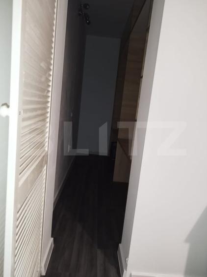 Apartament cu 3 camere semidecomandat, mobilat în Florești