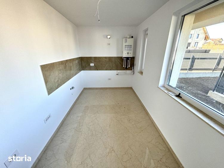 Casă cu 4 camere cu Teren 240 Mp în Valea Lupului