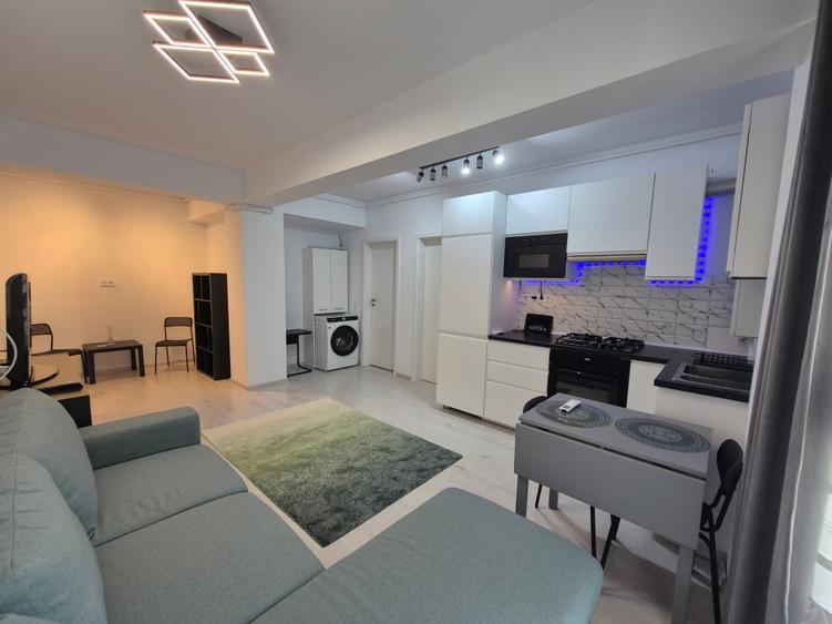 Apartament cu 2 camere semidecomandat în Central