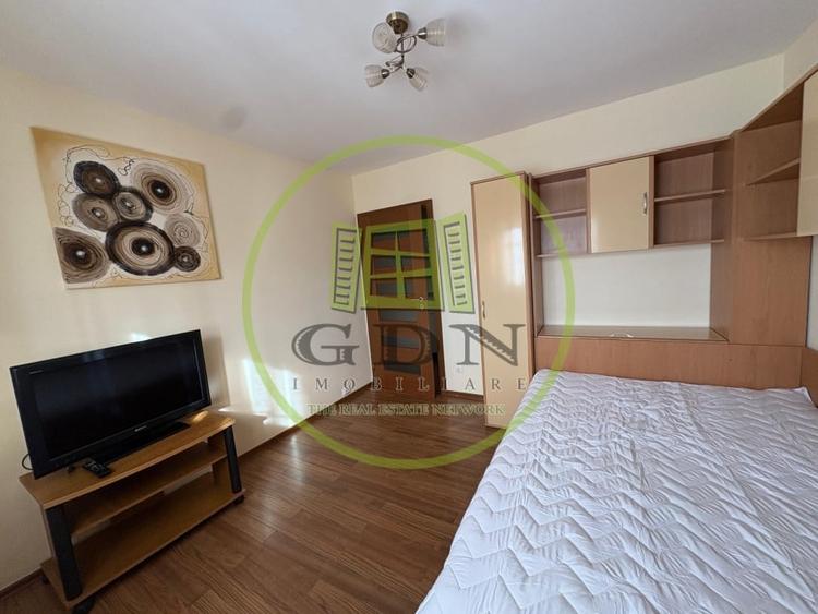 Apartament cu 3 camere decomandat, mobilat în Brazda lui Novac