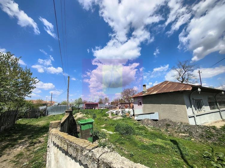 Teren de 975 mp, în Poșta