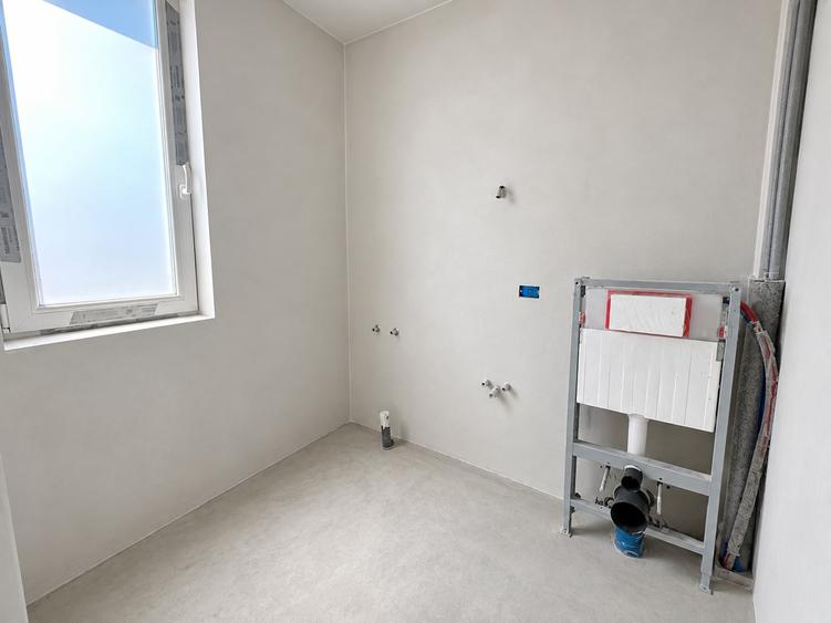 Penthouse cu 3 camere decomandat în Giroc
