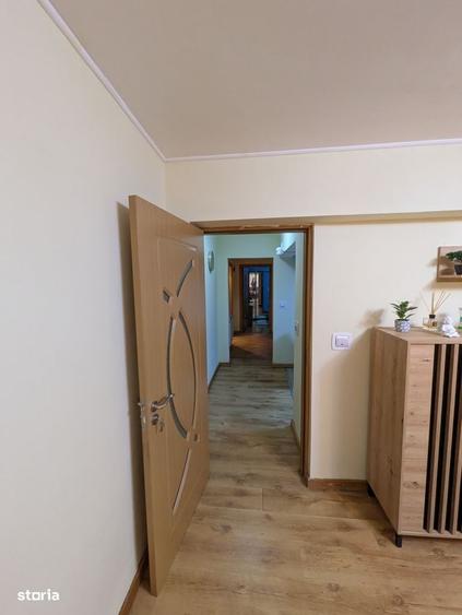 Apartament cu 3 camere în Central