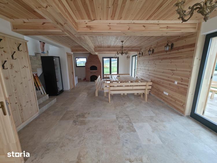 Casă cu 4 camere cu Teren 700 Mp în Sângeorgiu de Mureș
