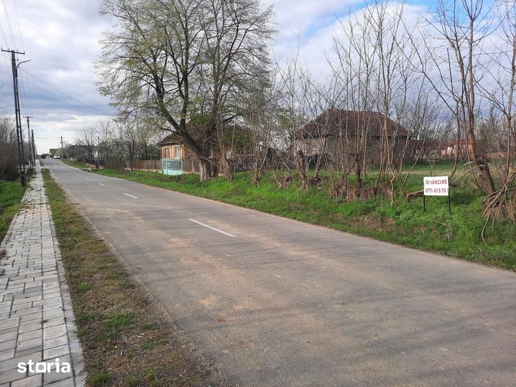 Teren de 3483 mp, în Medieșu Aurit