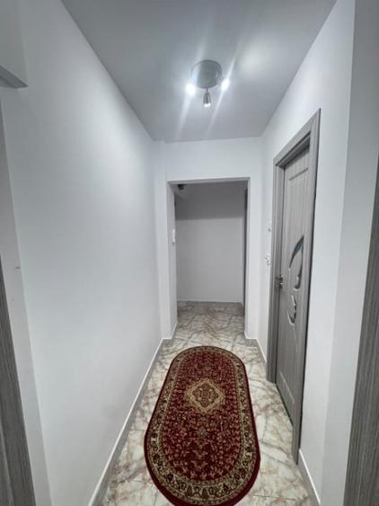 Apartament 3 camere de vanzare in Tomis Nord complet r - 9