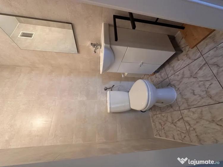 Apartament cu 3 camere decomandat în Iosia