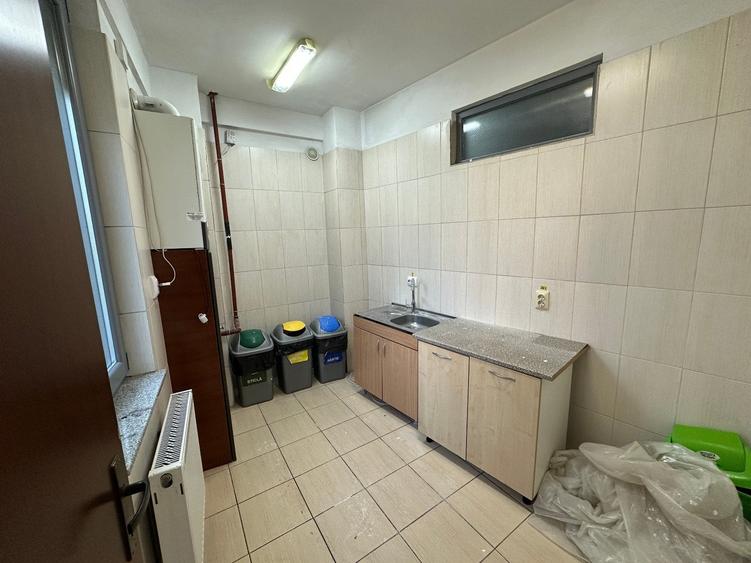 Birou, de 562 mp, în Cotroceni