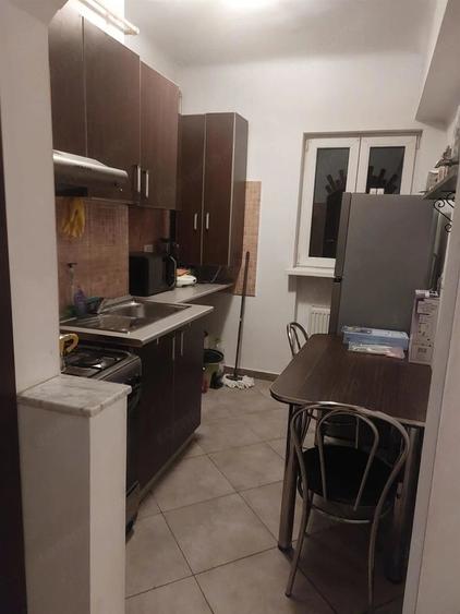 Apartament cu 2 camere decomandat în Dorobanți
