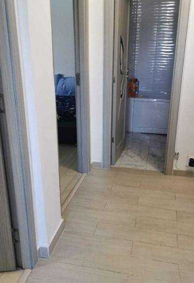 Apartament cu 3 camere decomandat în Exterior Vest