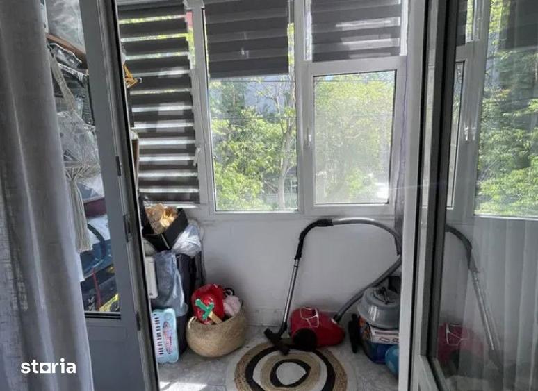 Apartament cu 3 camere în Tătărași