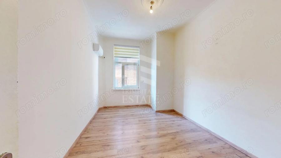 Apartament cu 4 camere decomandat în Ultracentral