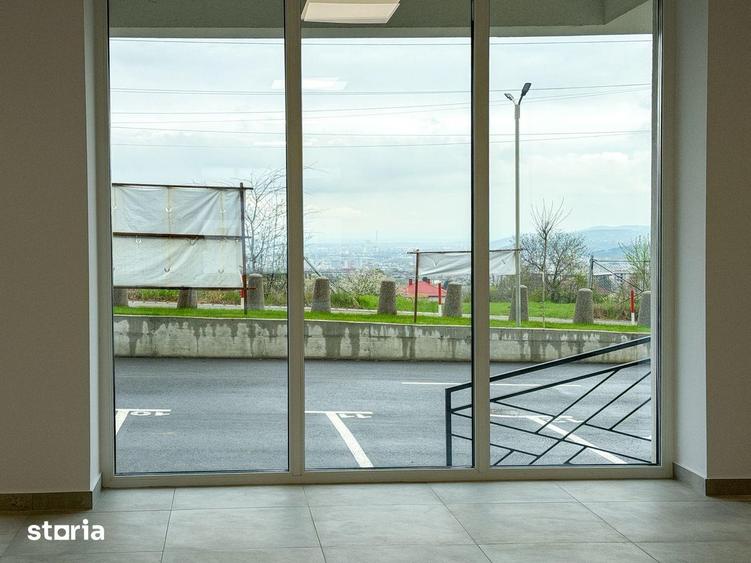 Spațiu comercial, de 95 mp, în Miroslava