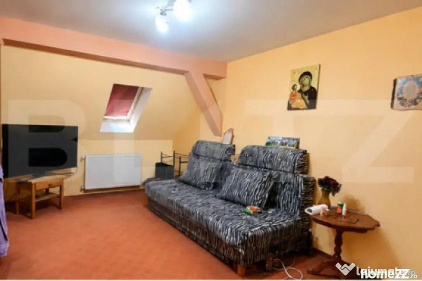 Casă cu 5 camere cu Teren 500 Mp în Feldioara