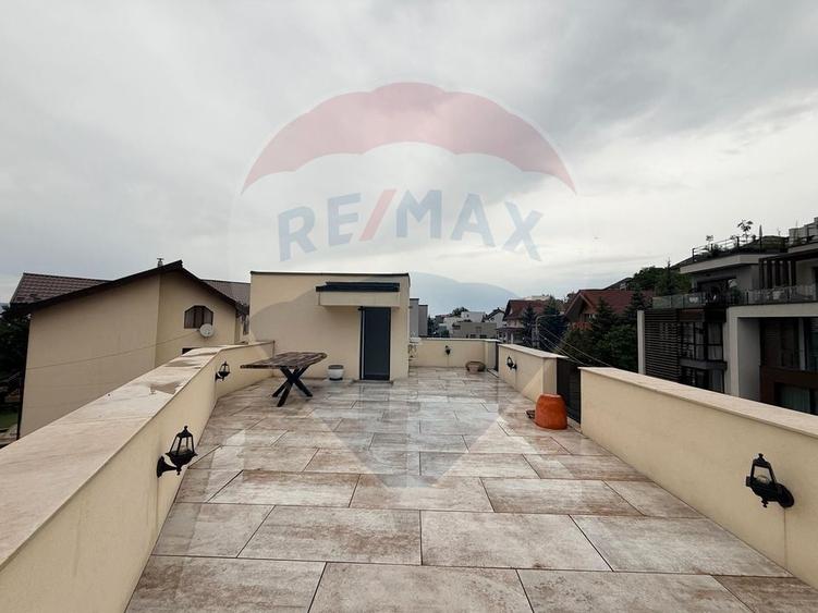 Casă cu 4 camere cu Teren 260 Mp în Andrei Mureșanu