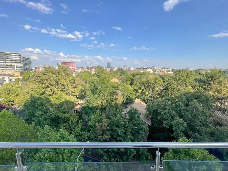 Apartament cu 3 camere decomandat, mobilat în Herăstrău