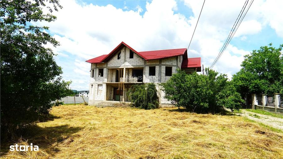 Vanzare Duplex la rosu in Aninoasa 220 mp 500 mp teren Zona superba de