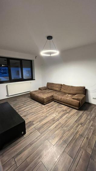 Apartament cu 2 camere decomandat, mobilat în Nord-Vest