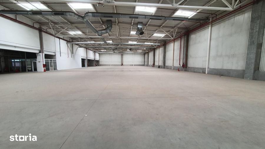 Spațiu comercial, de 2,600 mp, în Băneasa