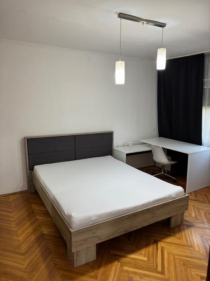 Inchiriez apartament - 1