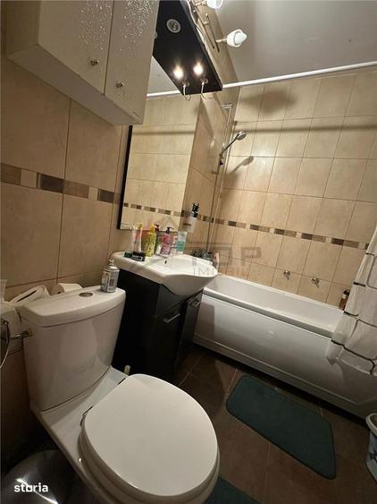 Apartament cu 3 camere decomandat în Canta