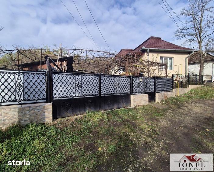 Casă cu 3 camere cu Teren 724 Mp în Unirea