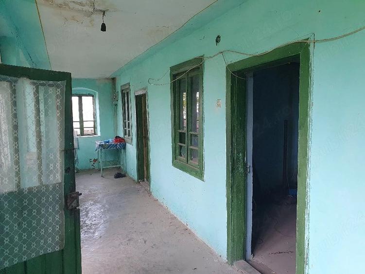 Casă cu 3 camere cu Teren 660 Mp în Bratovoești
