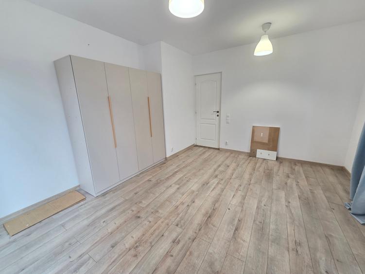Apartament cu 2 camere decomandat în Drumul Taberei