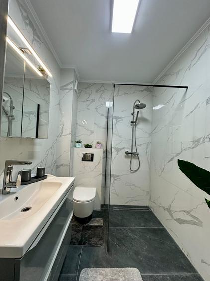 Apartament cu 2 camere decomandat, mobilat în Sopor