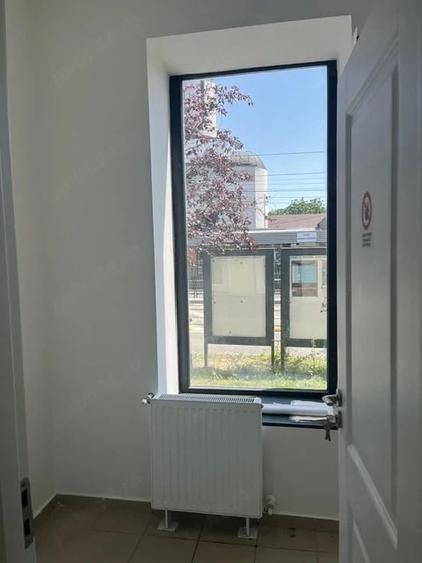 Spațiu comercial, de 68 mp, în Badea Cârțan