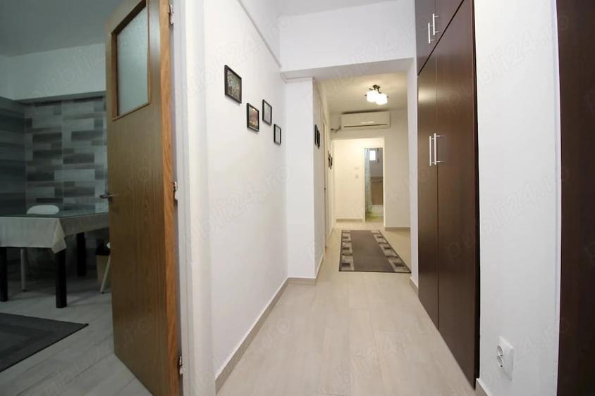 Apartament cu 3 camere decomandat în Mihai Bravu