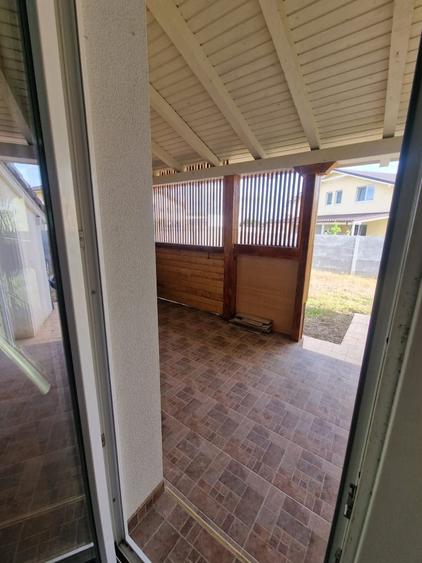 Duplex cu 3 camere cu Teren 280 Mp în Bucovăț (Remetea Mare)