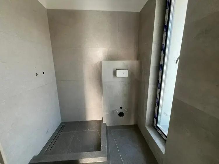 Casă individuală cu 4 camere cu Teren 420 Mp în Corbeanca