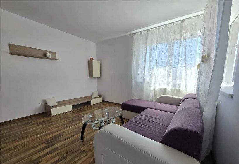 Apartament cu 2 camere decomandat în Sânpetru