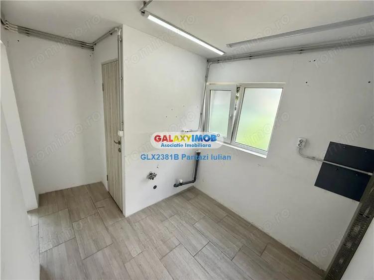 Spațiu comercial, de 20 mp, în Uverturii