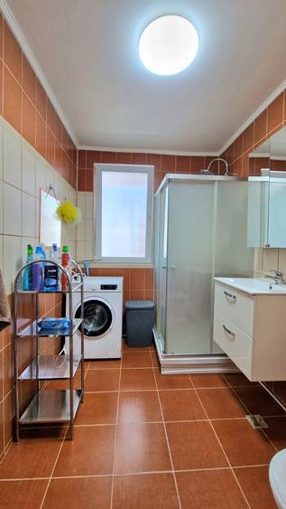 Apartament cu 2 camere decomandat în Florești