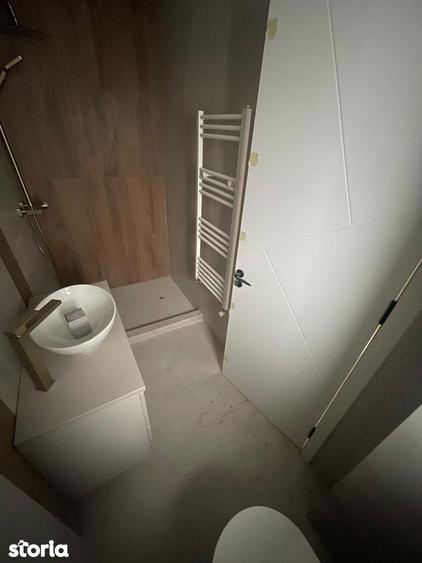 Casă cu 3 camere cu Teren 200 Mp în Central