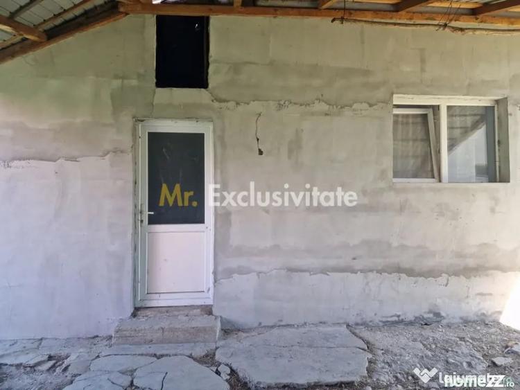 Casă cu 4 camere cu Teren 400 Mp în Călinești