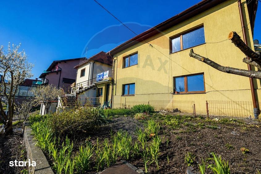 Casă cu 5 camere cu Teren 404 Mp în Bartolomeu