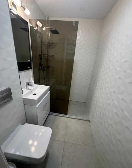 Apartament cu 2 camere semidecomandat, mobilat în Politehnica
