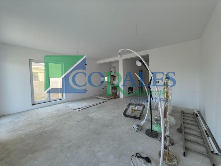 Duplex cu 4 camere cu Canalizare în Dumbrăvița