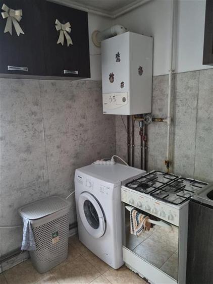 Exclusivitate, Garsoniera decomandata, Zona Garii, Brasov - 3