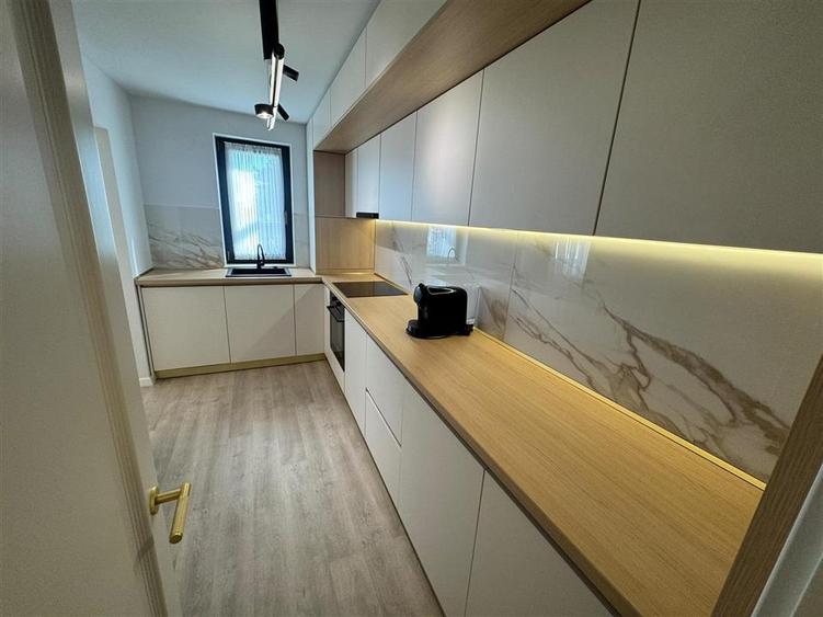 Apartament cu 2 camere decomandat, mobilat în Brăilei