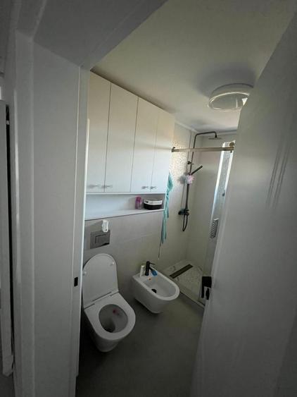 Apartament cu 2 camere decomandat în Exterior Vest